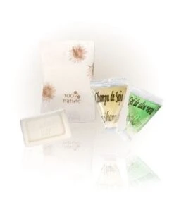 Gesichtscreme, Duschgel Und Shampoo Für Den Mann -Geschäft Für Haushaltsreinigung b2dc93dd 1248 4fd3 b76a d9dafecb6d66 1